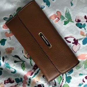 Michael Kors Cognac Wallet